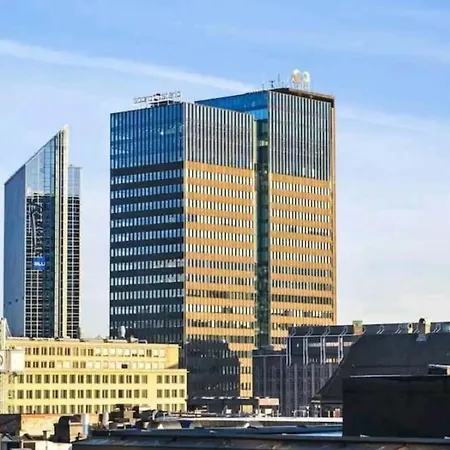 Center - Large 2 Bedroom Lägenhet *